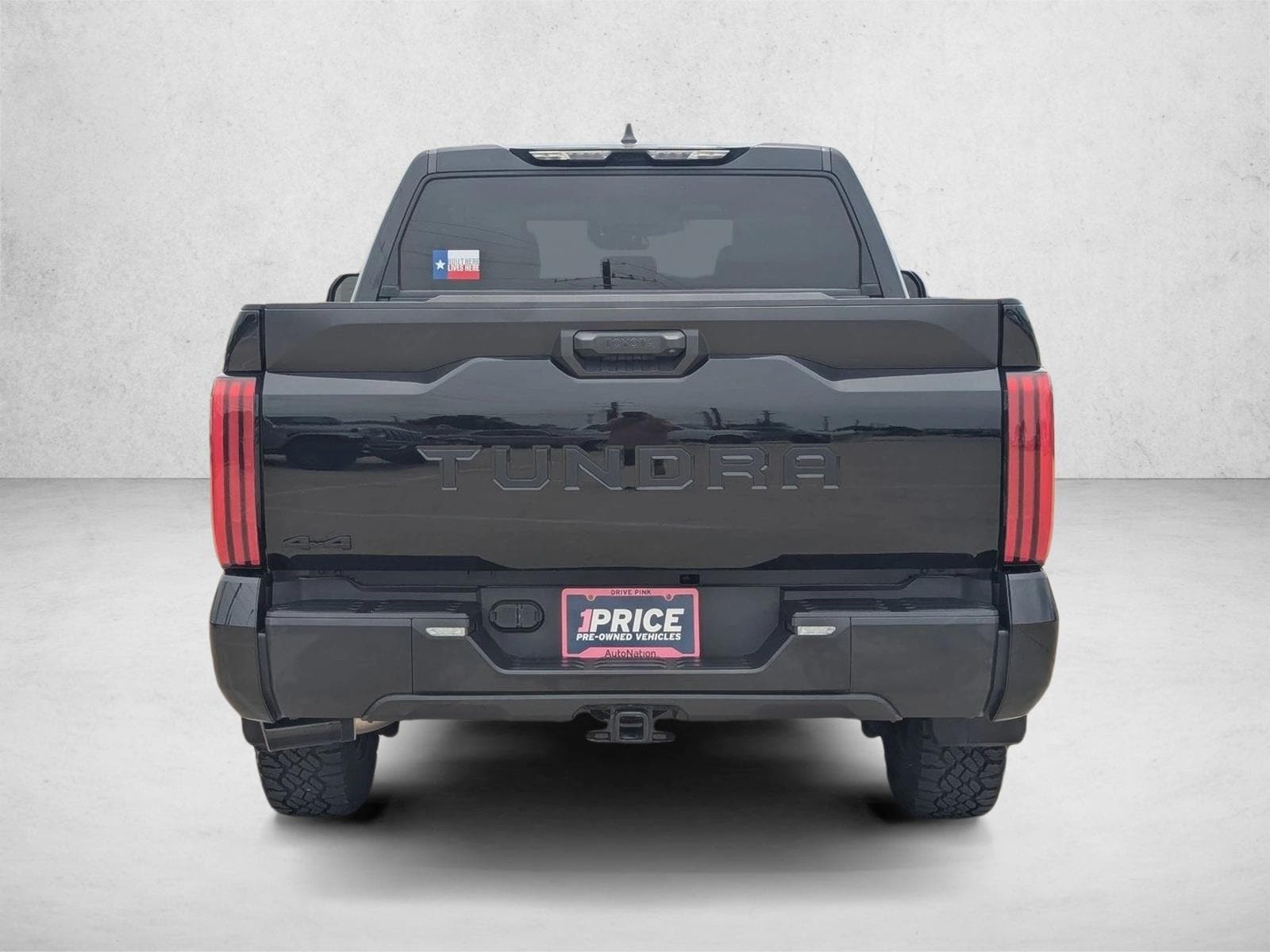 2025 Toyota Tundra SR5 - Photo 6