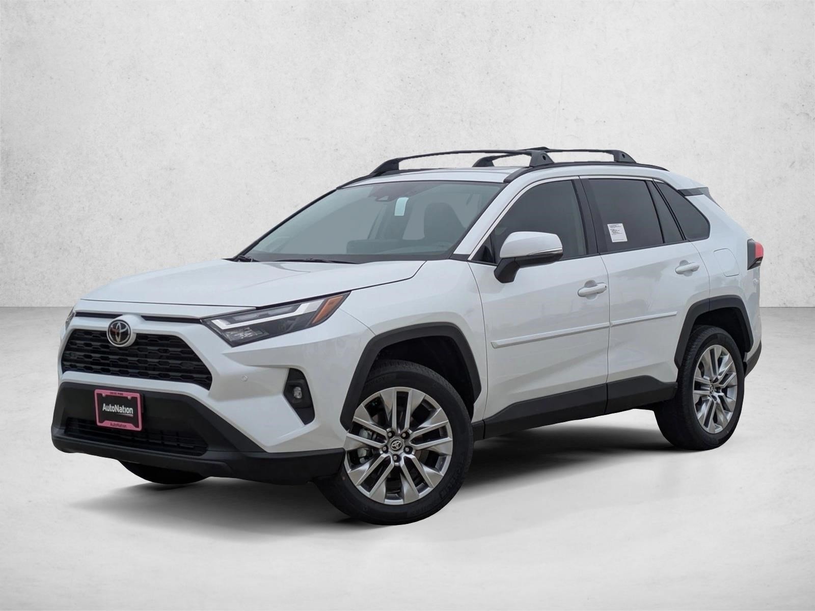 2025 Toyota RAV4 XLE Premium's photo