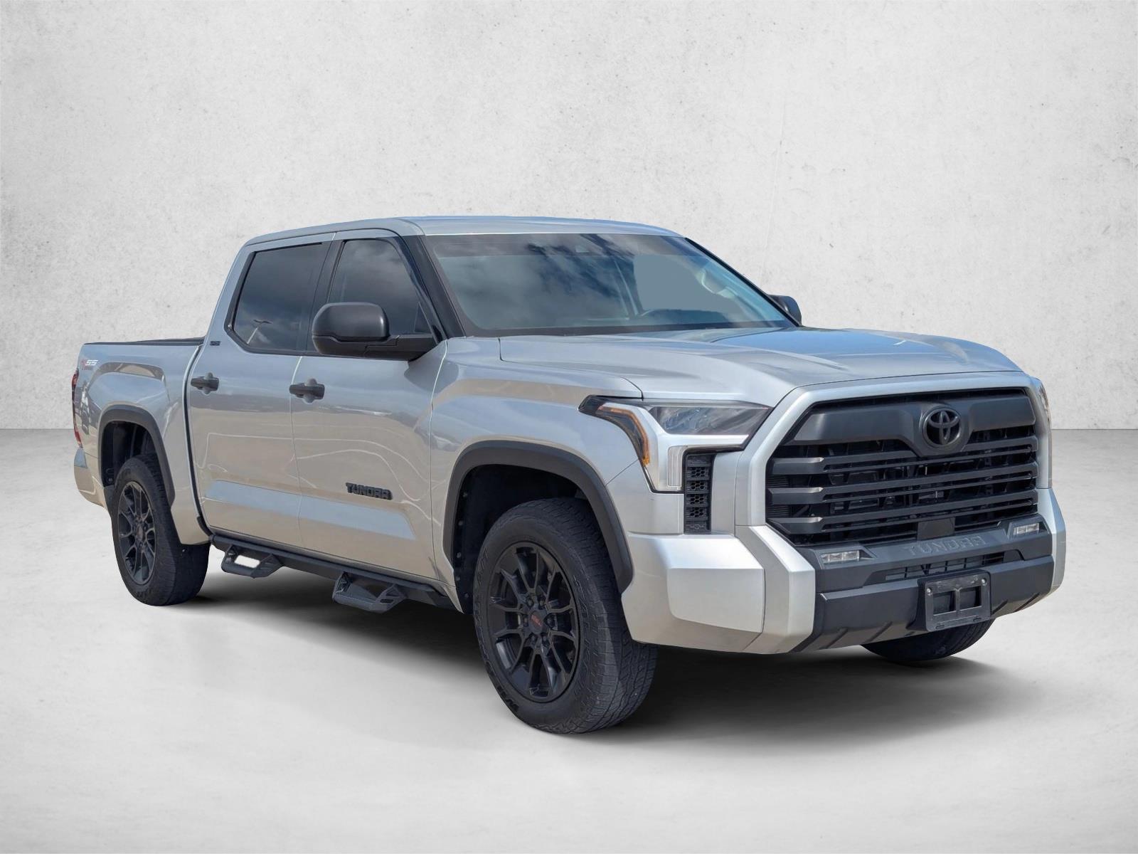 2022 Toyota Tundra SR5 photo 3