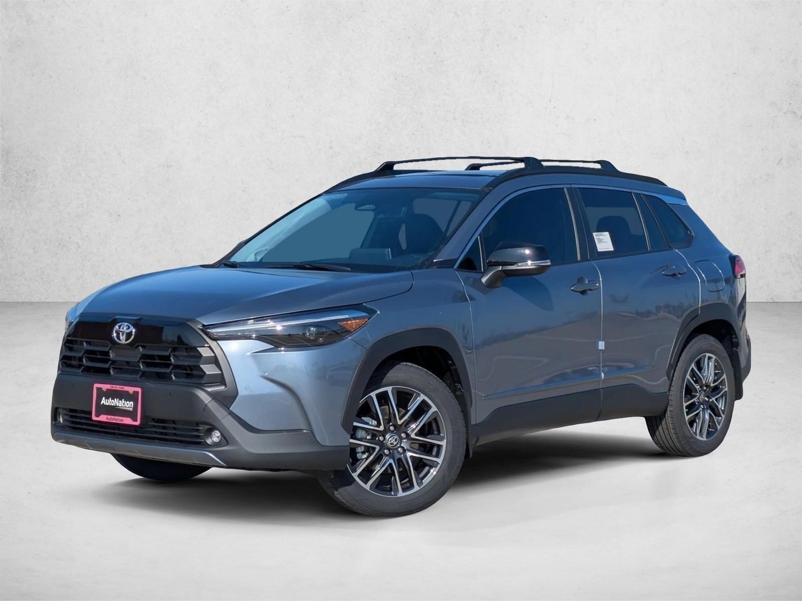 2026 Toyota Corolla Cross XLE's photo