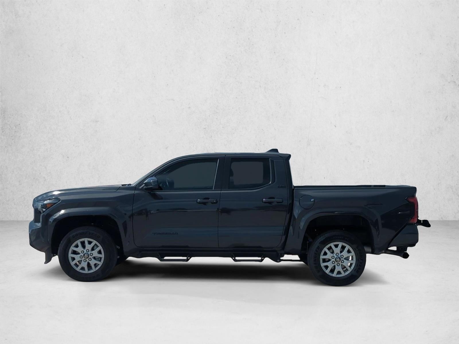 2025 Toyota Tacoma SR5 - Photo 8