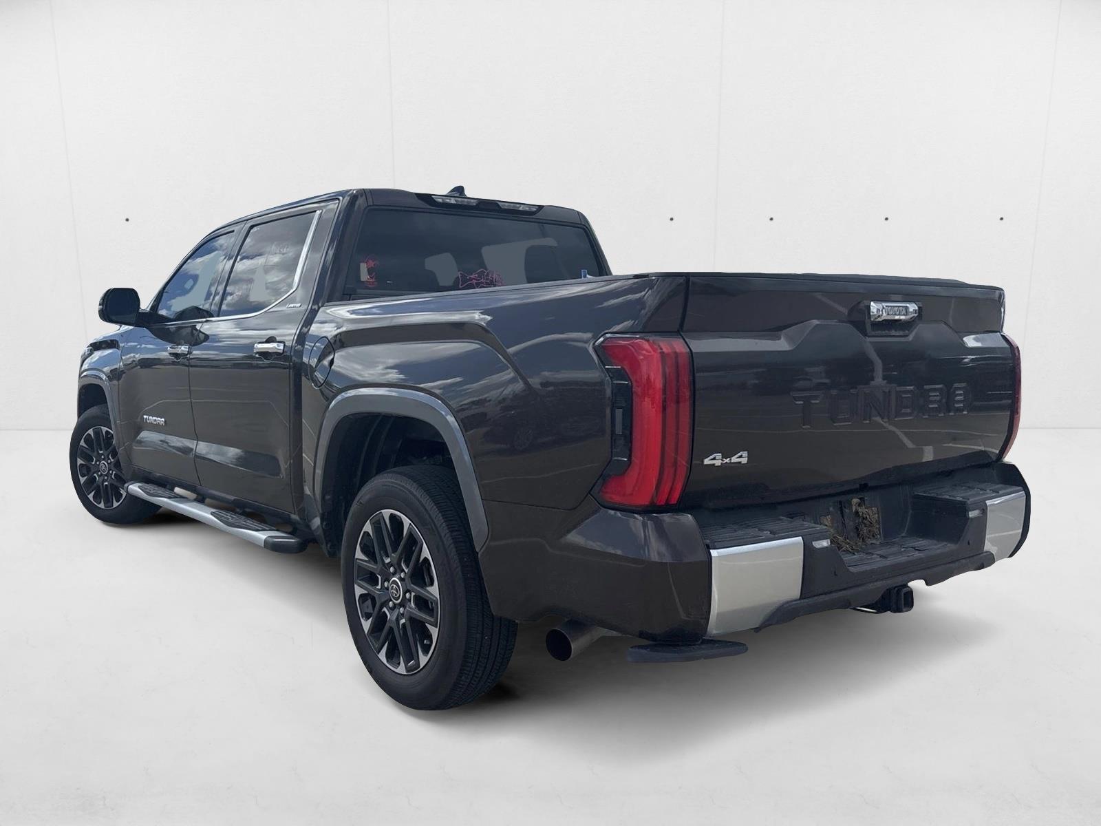 2023 Toyota Tundra Limited photo 3