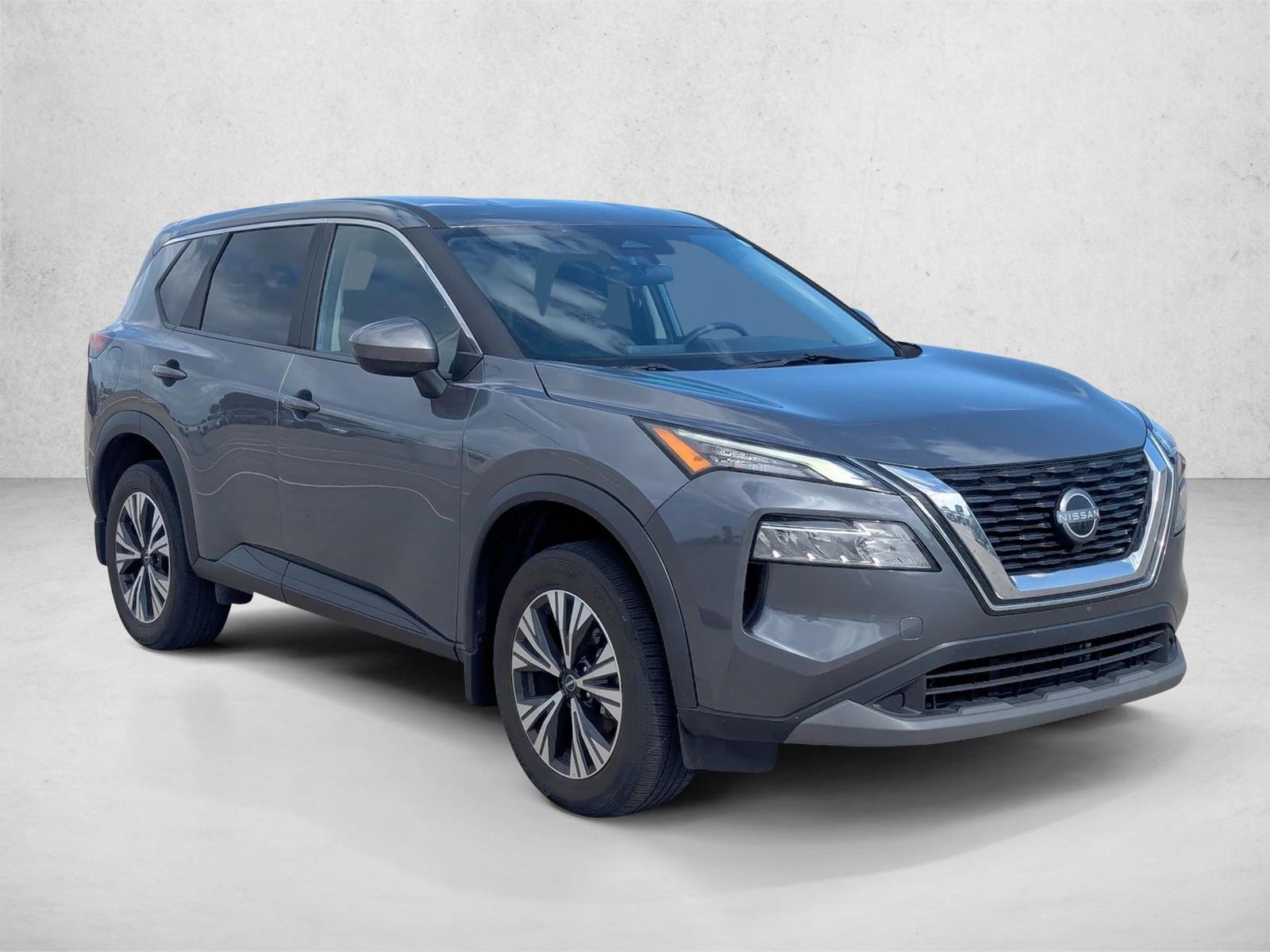 2023 Nissan Rogue SV photo 3
