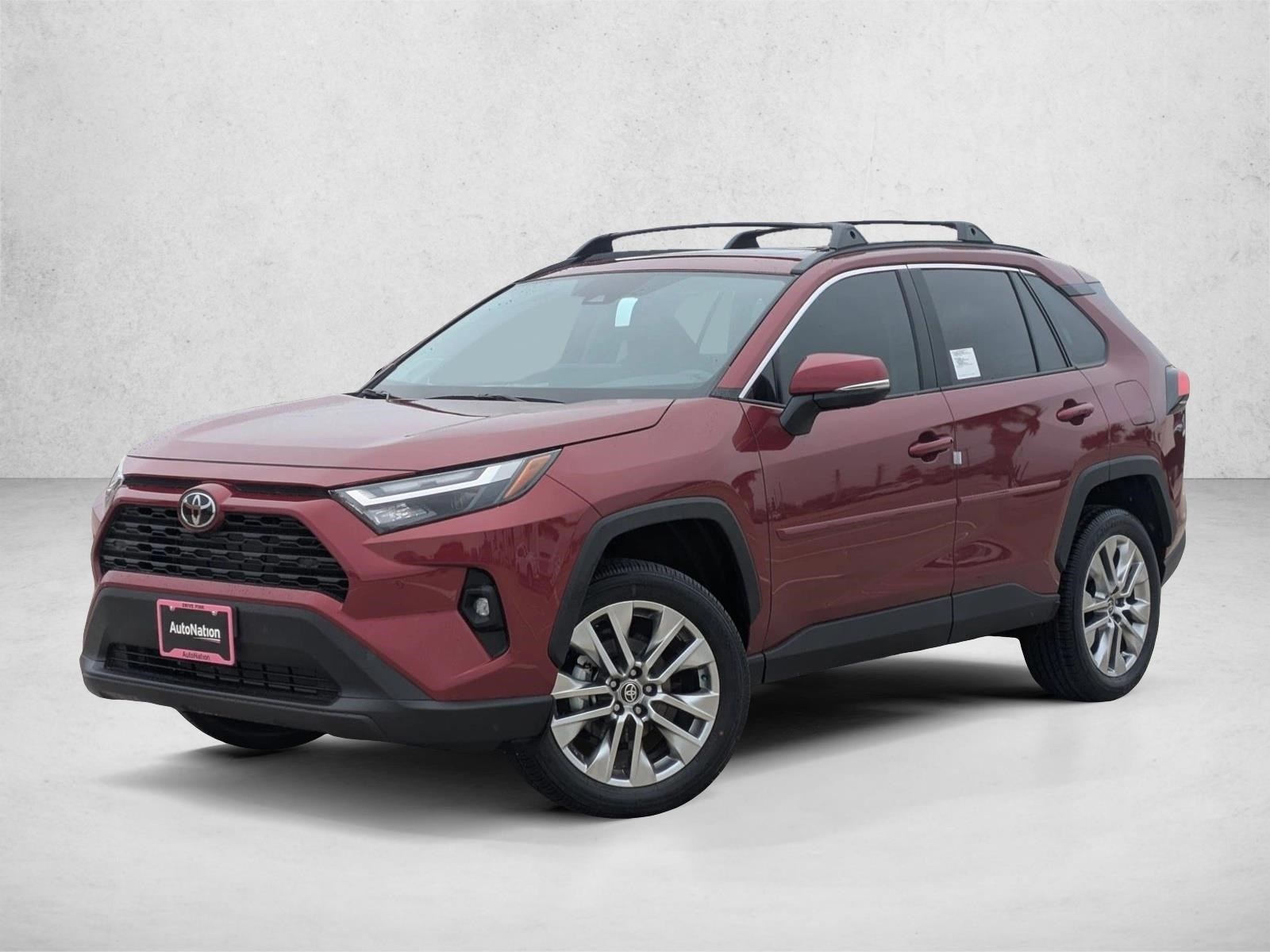 2025 Toyota RAV4 XLE Premium's photo