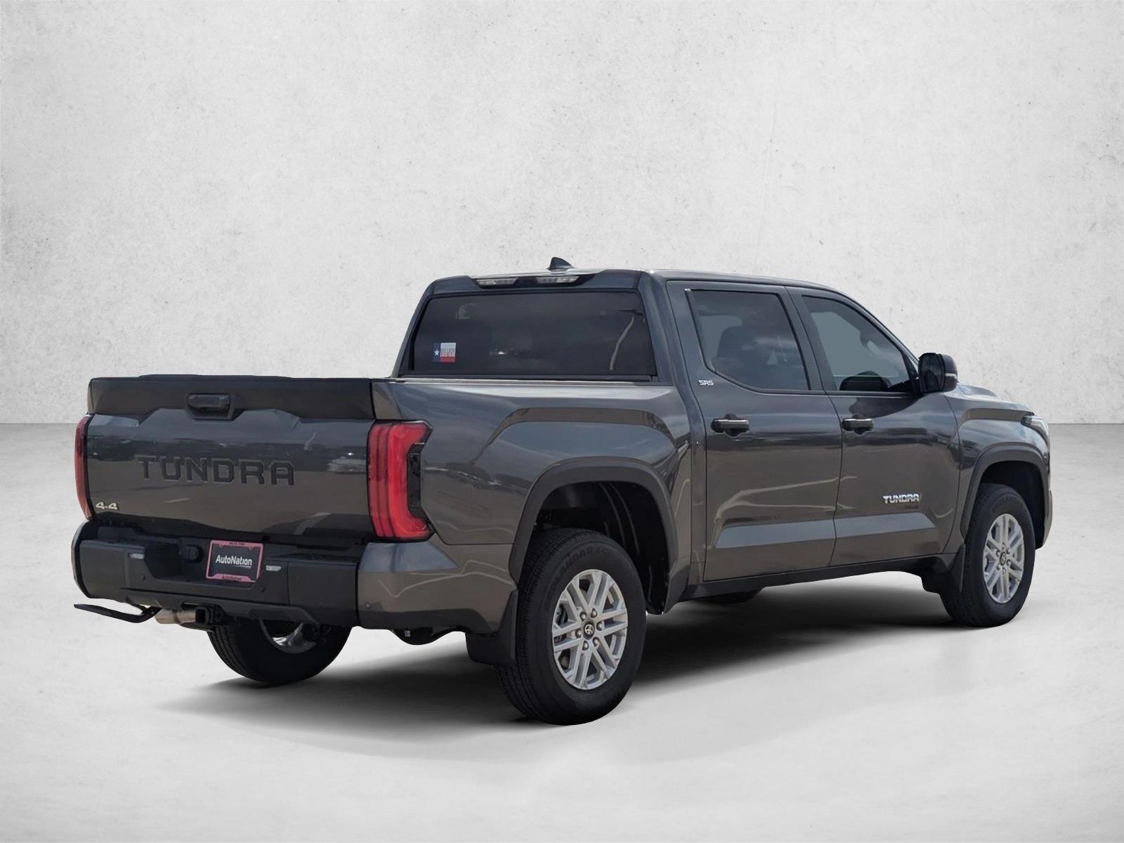 2026 Toyota Tundra SR5 CrewMax photo 2