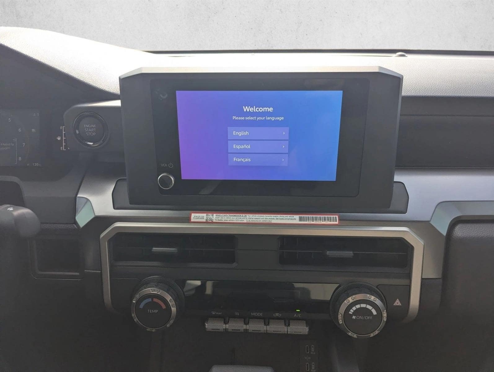 2025 Toyota Tacoma SR5 - Photo 13