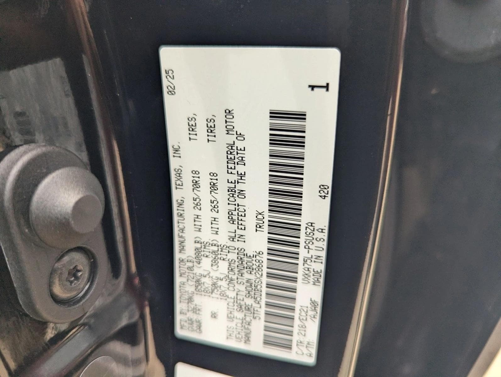 2025 Toyota Tundra SR5 - Photo 23
