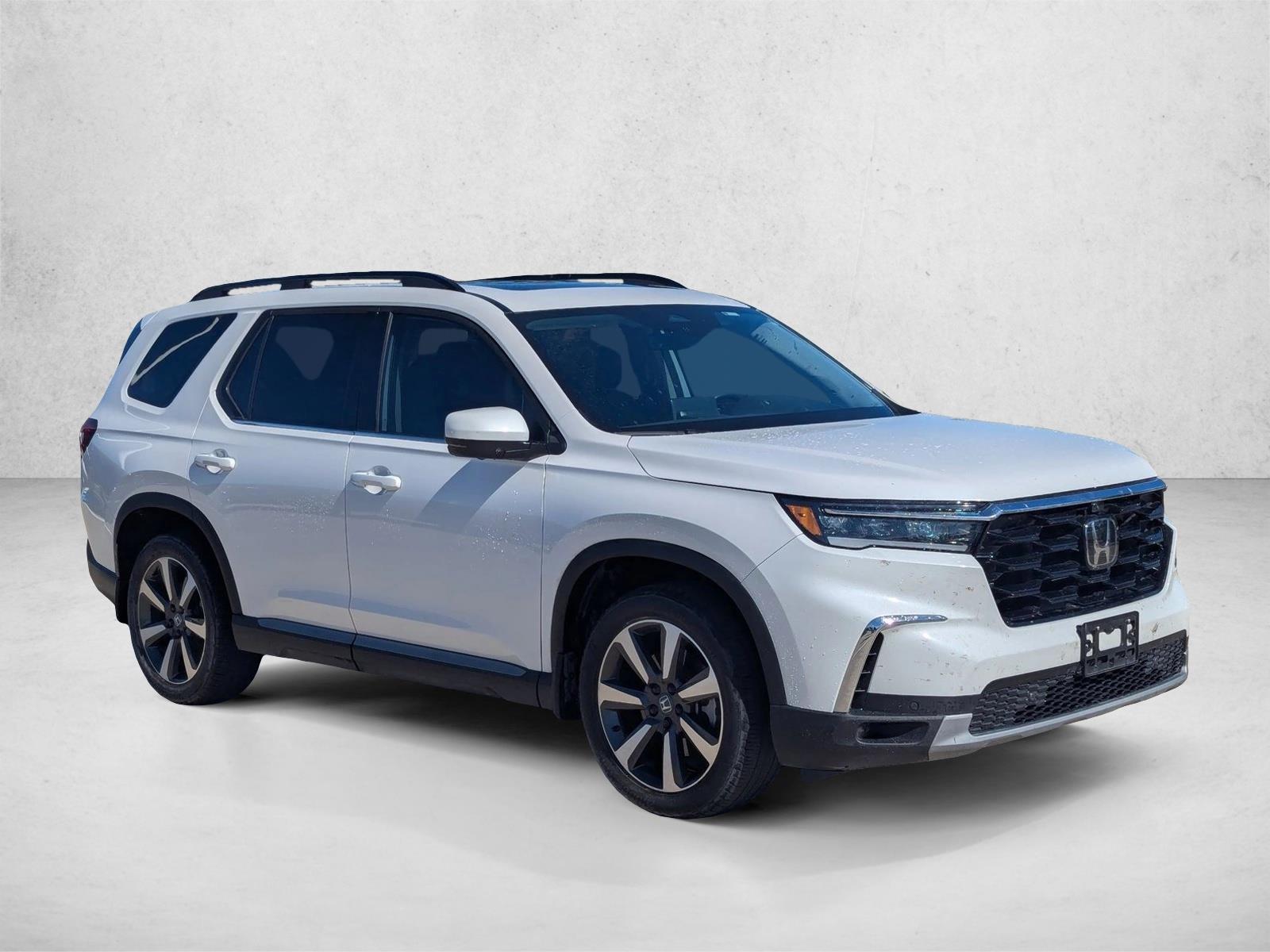 2024 Honda Pilot Elite photo 2