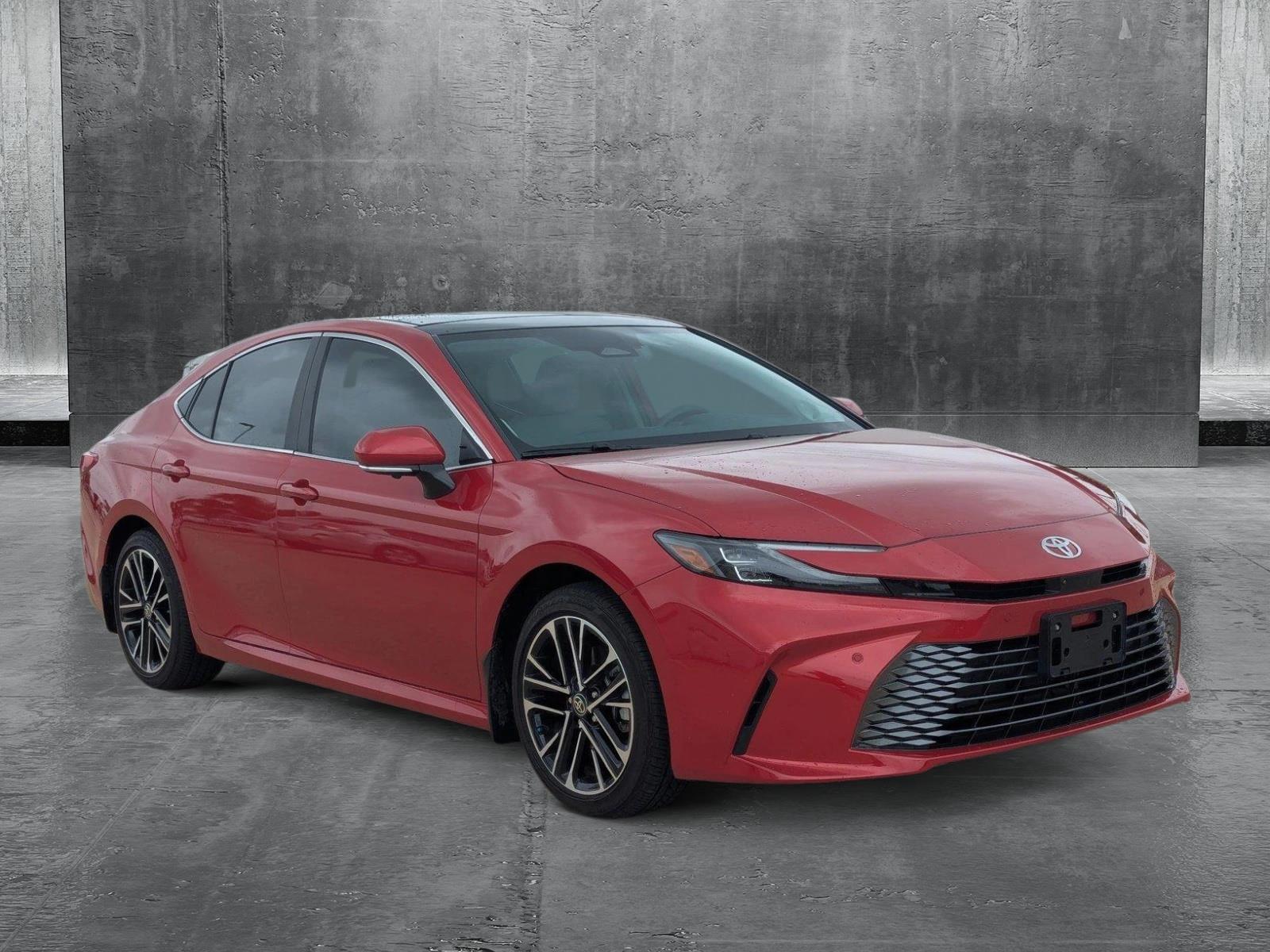 2025 Toyota Camry XLE photo 3