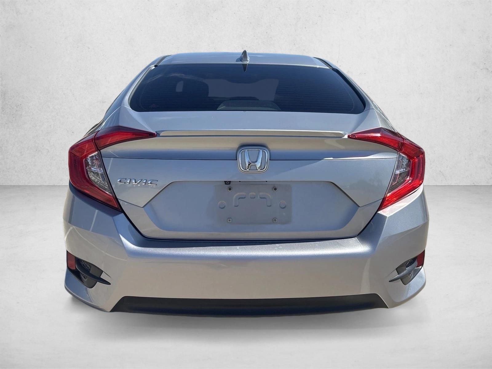 2018 Honda Civic EX-L photo 4
