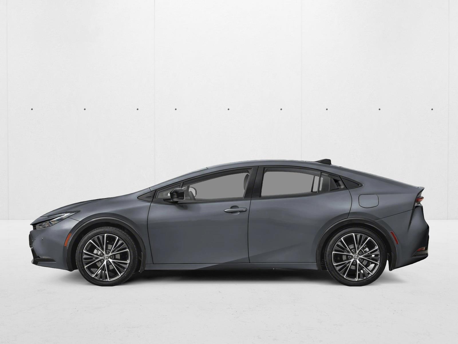 2026 Toyota Prius XLE photo 3