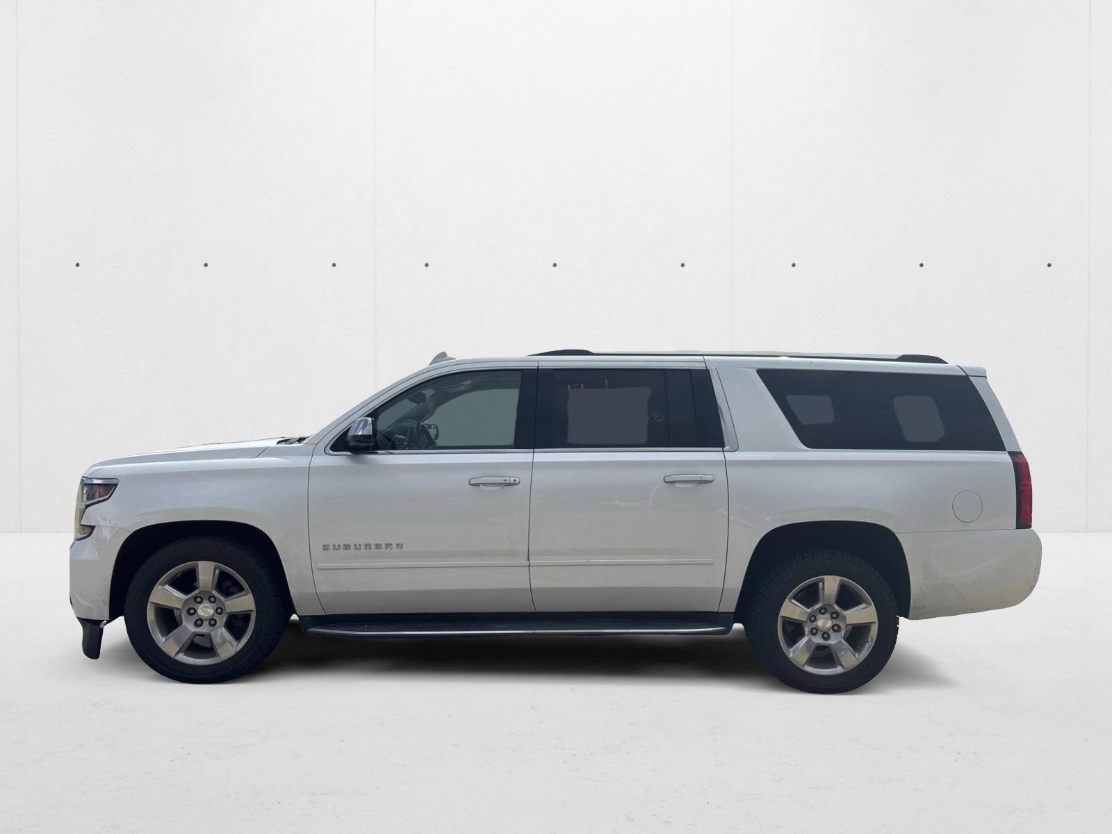2017 Chevrolet Suburban Premier photo 2