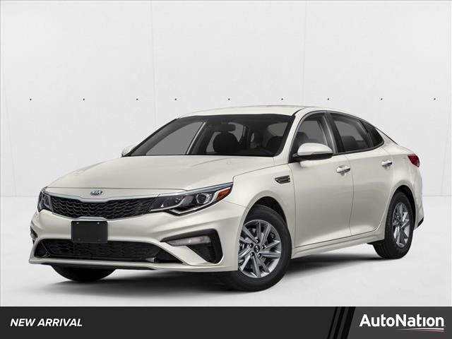 2020 Kia Optima LX AT's photo