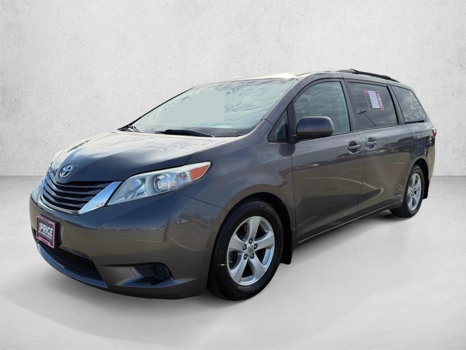 2015 Toyota Sienna LE