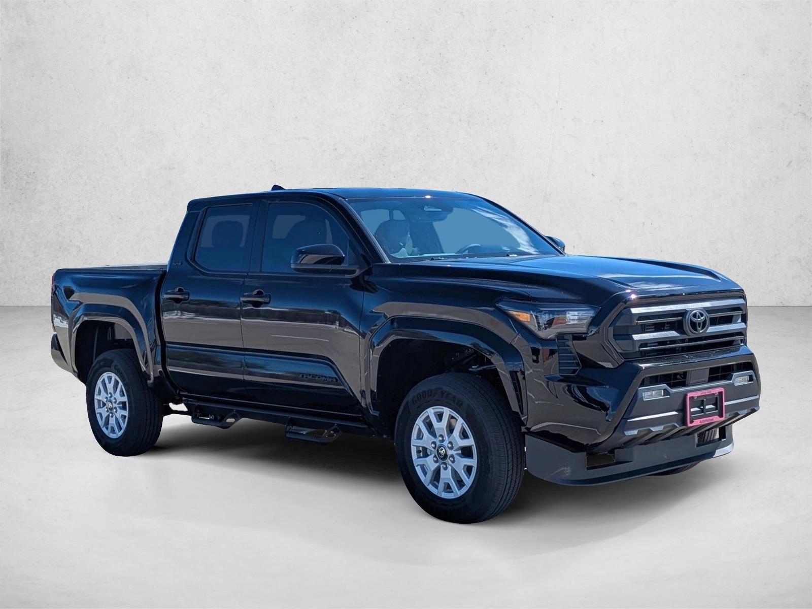 2025 Toyota Tacoma SR5 - Photo 7