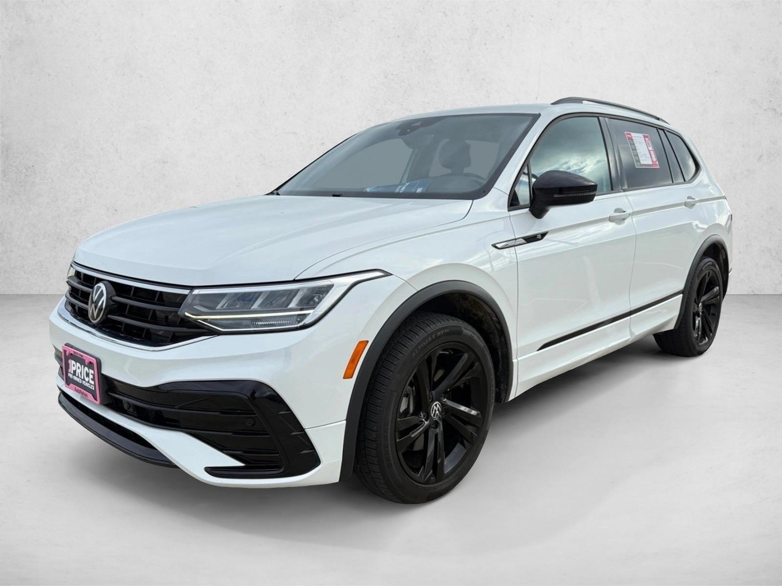 2023 Volkswagen Tiguan SE R-LINE BLACK
