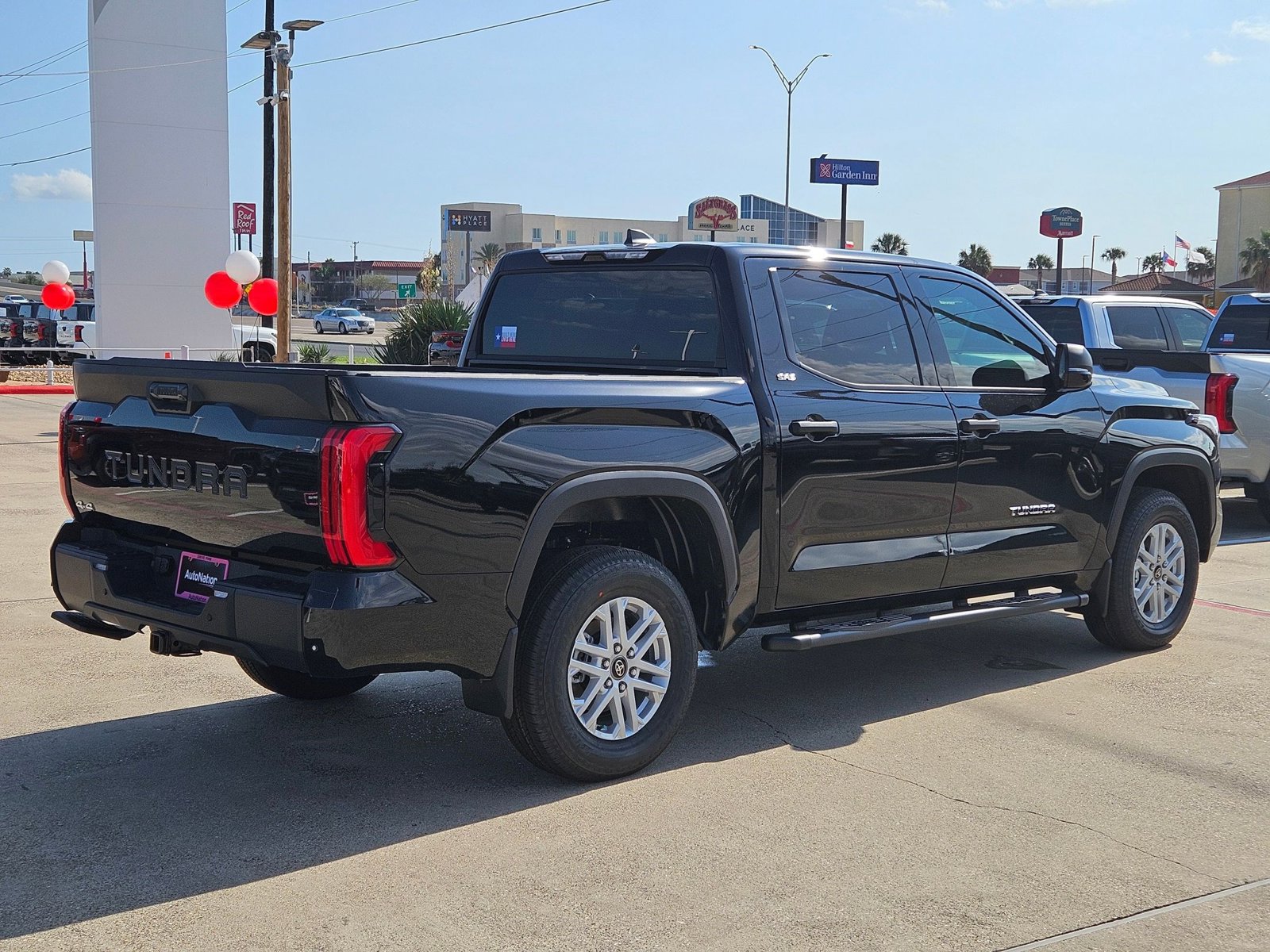 2026 Toyota Tundra SR5 CrewMax photo 2