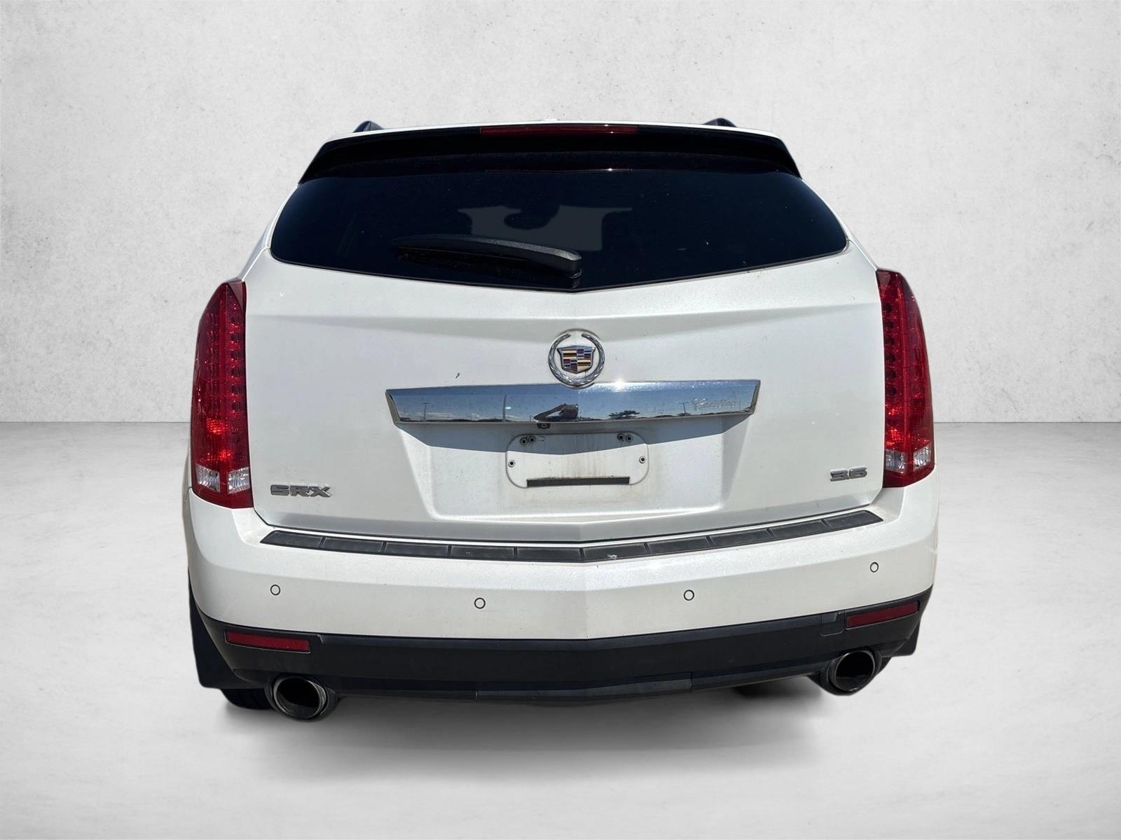 2015 Cadillac SRX Luxury photo 4