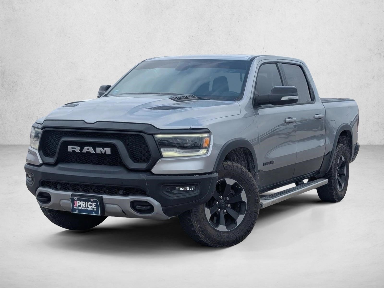 2019 RAM 1500 Rebel 4x4 Crew Cab 5'7's photo