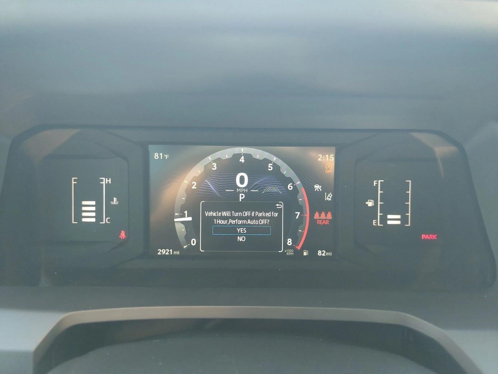 2025 Toyota Tacoma SR5 - Photo 10