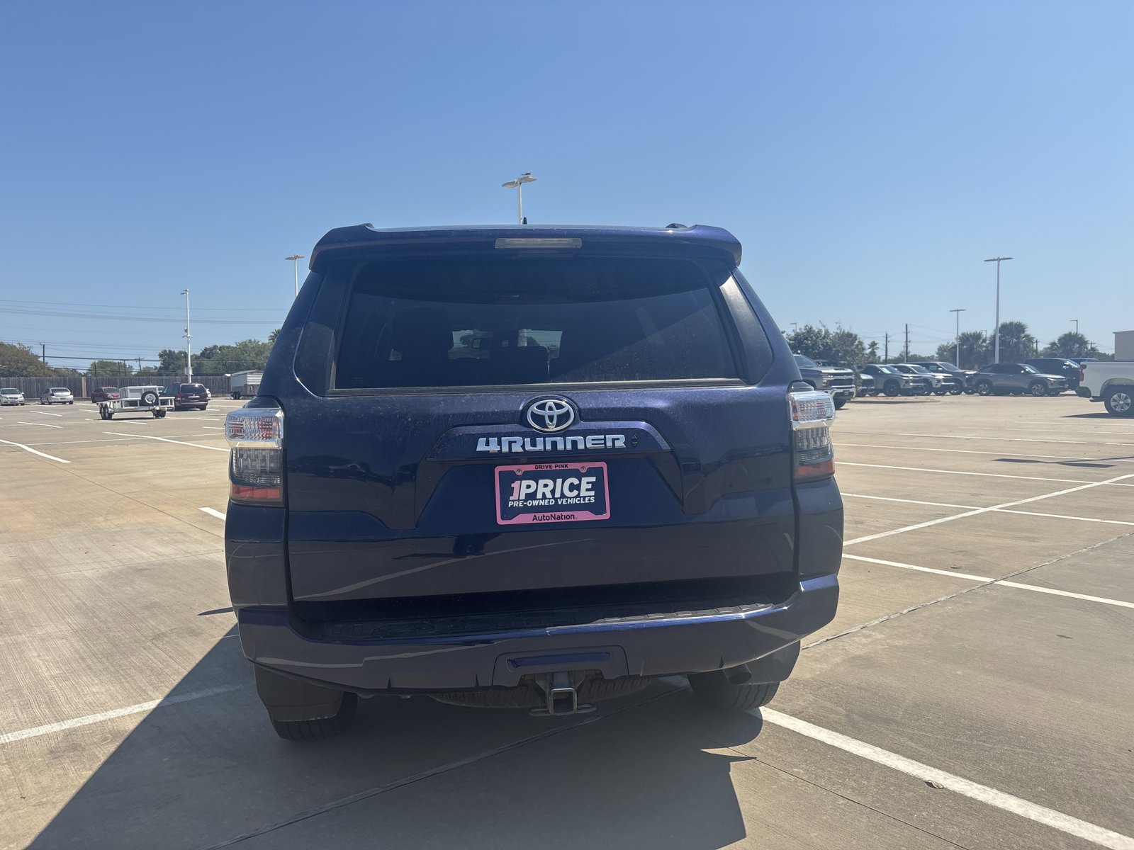 2022 Toyota 4Runner SR5 photo 4
