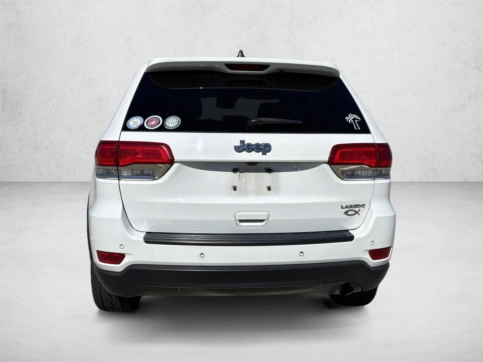 2018 Jeep Grand Cherokee Laredo photo 4