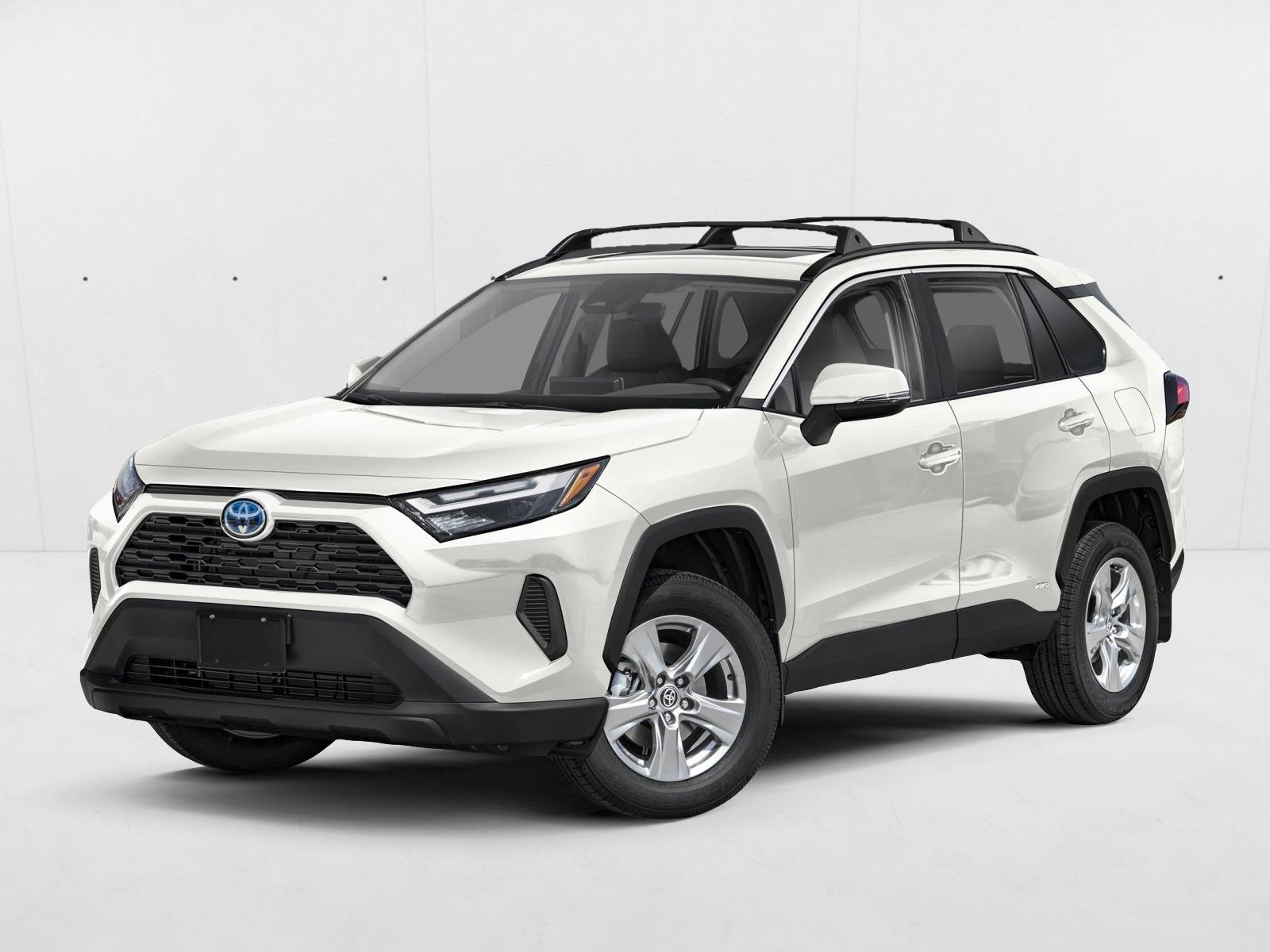 2025 Toyota RAV4 XLE's photo