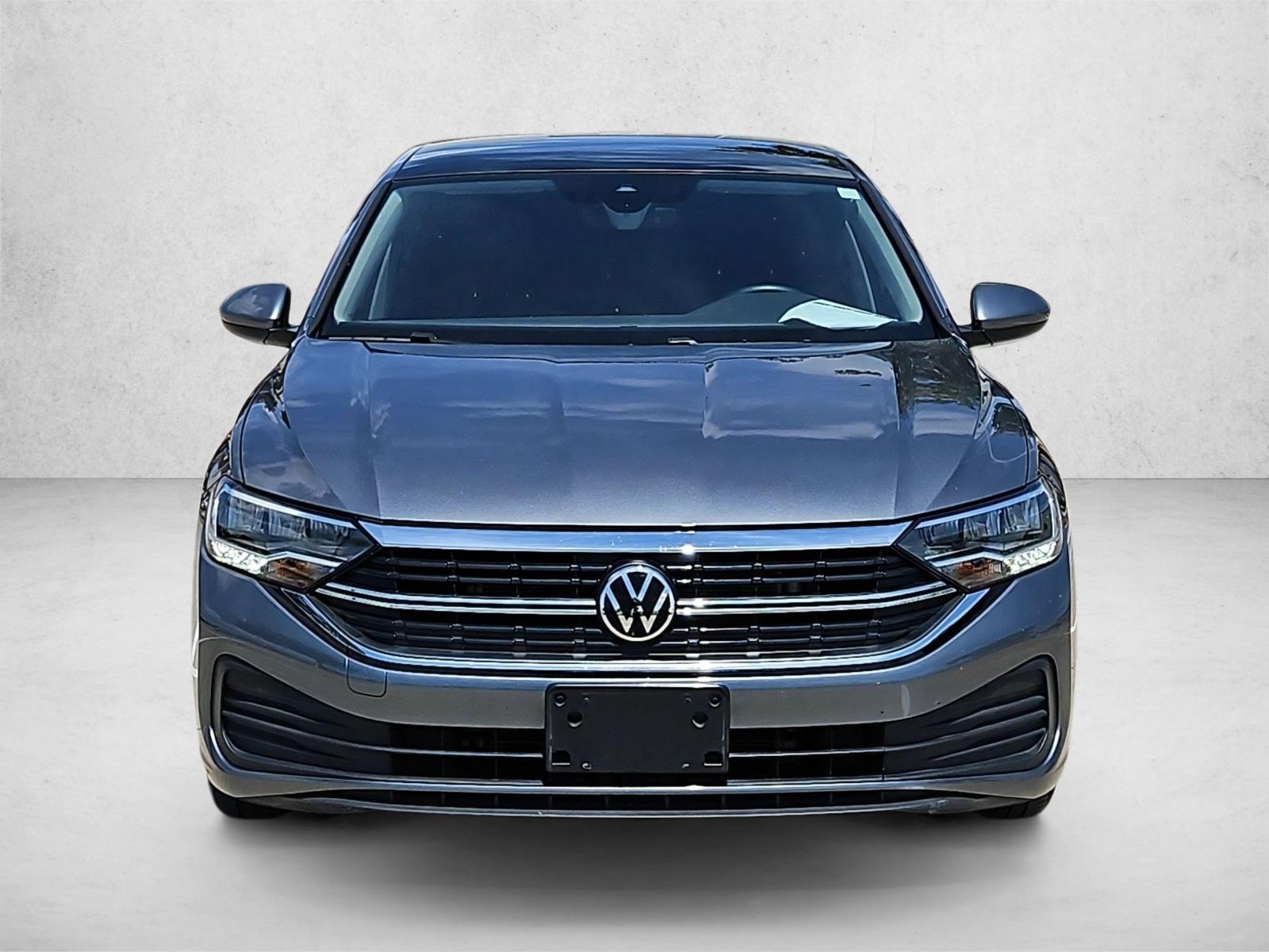 3VW7M7BUXRM056420