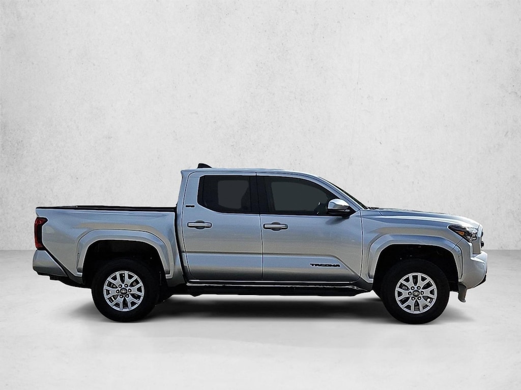 Used 2025 Toyota Tacoma SR5 Truck Double Cab
