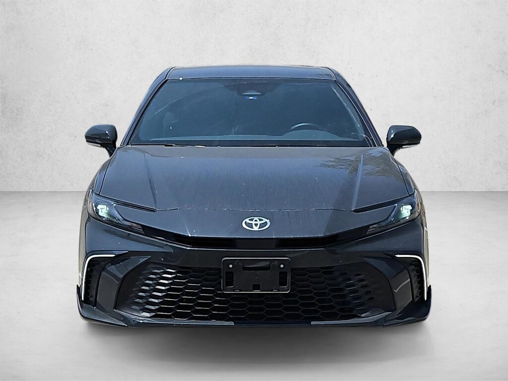 Used 2026 Toyota Camry SE Sedan