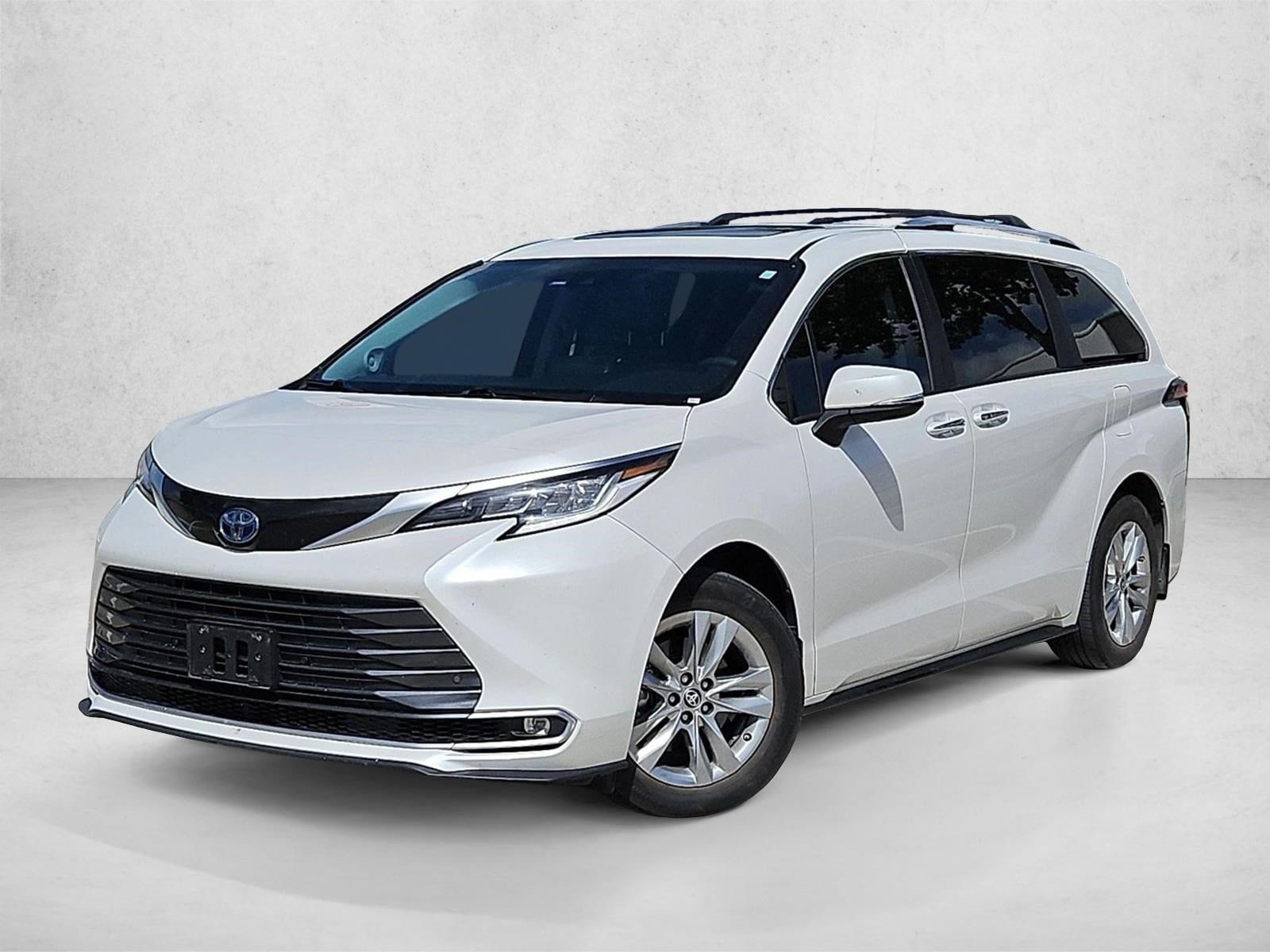 2023 Toyota Sienna