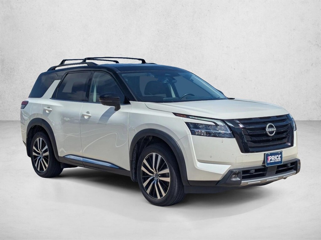 Used 2024 Nissan Pathfinder Platinum SUV