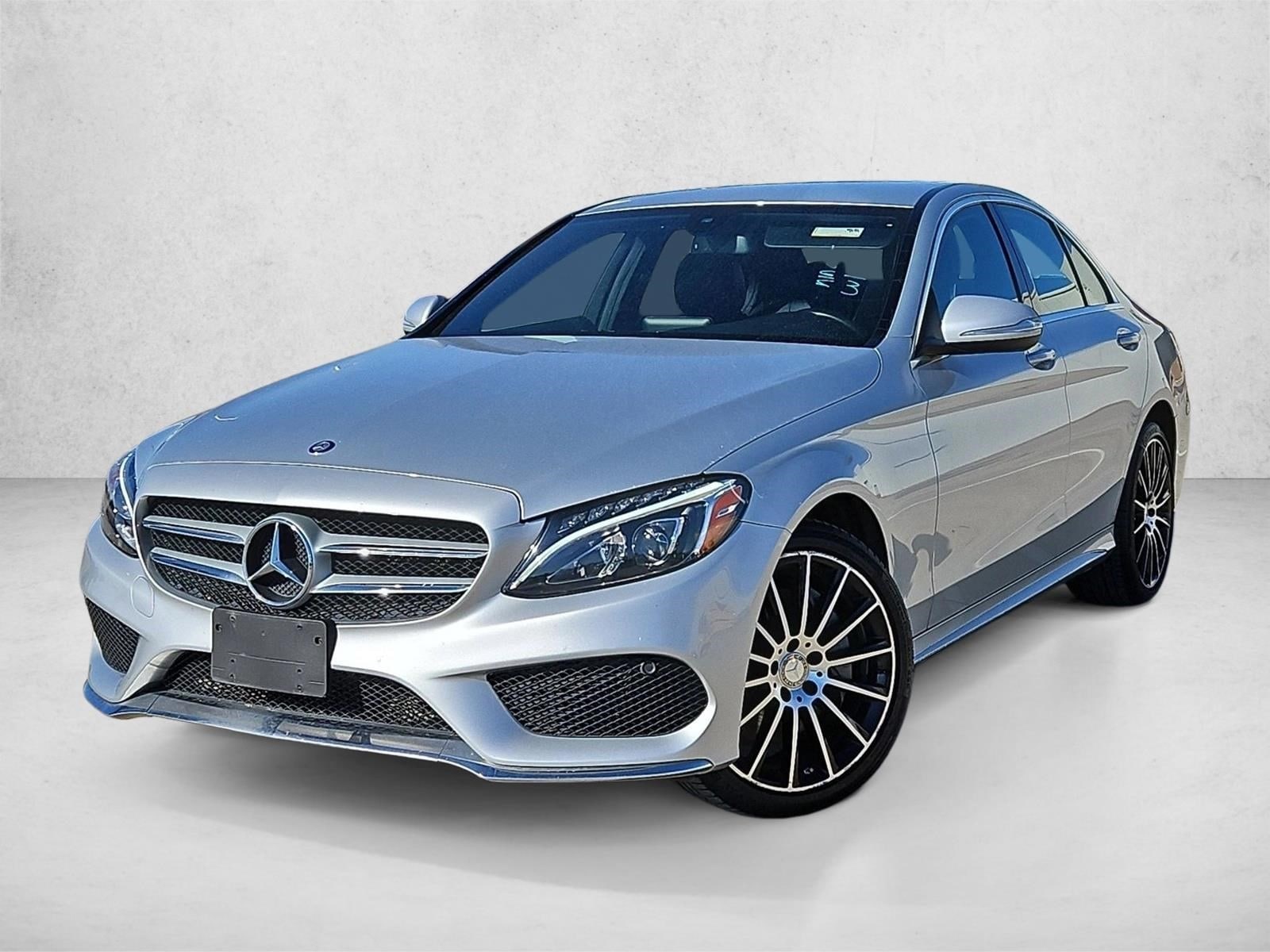 2015 Mercedes-Benz C-Class C300's photo