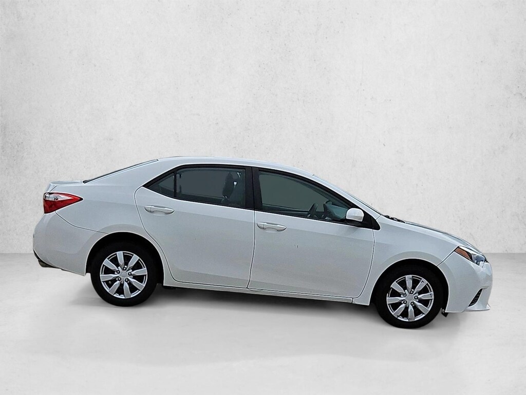Used 2015 Toyota Corolla LE Sedan