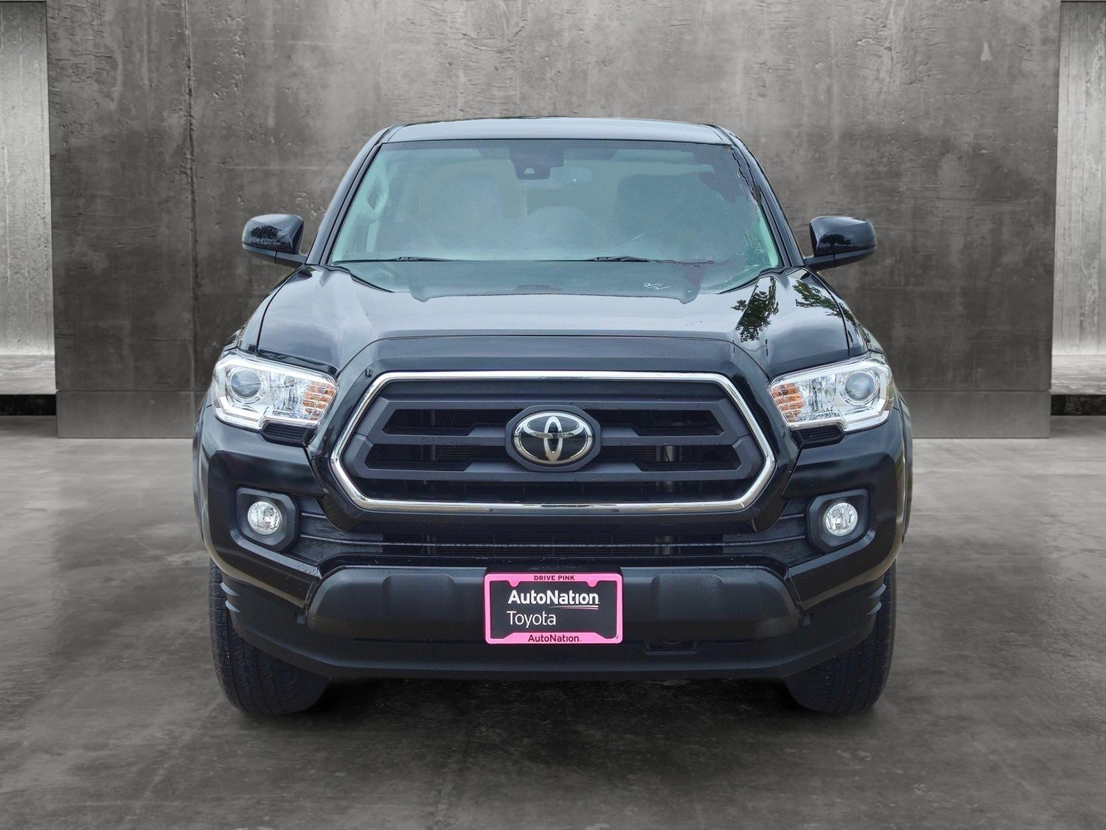 Used 2022 Toyota Tacoma SR5 with VIN 3TMCZ5AN2NM475163 for sale in Houston, TX