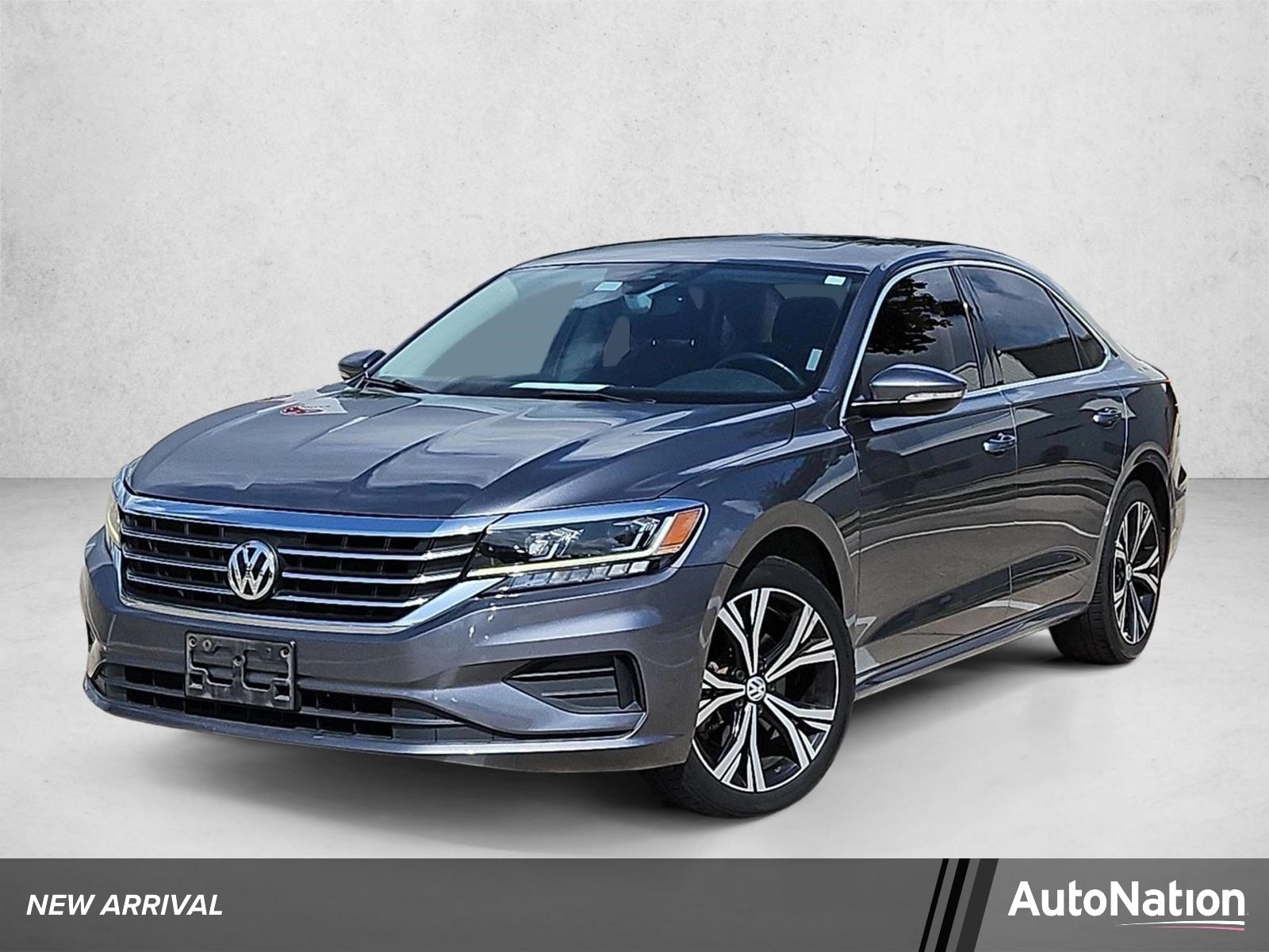 2022 Volkswagen Passat 2.0T SE Auto's photo