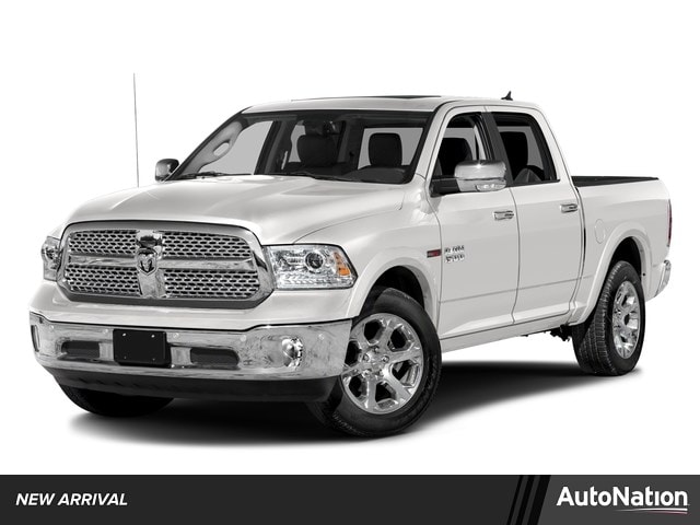 2016 RAM 1500 Laramie 4x4 Crew Cab 5'7's photo