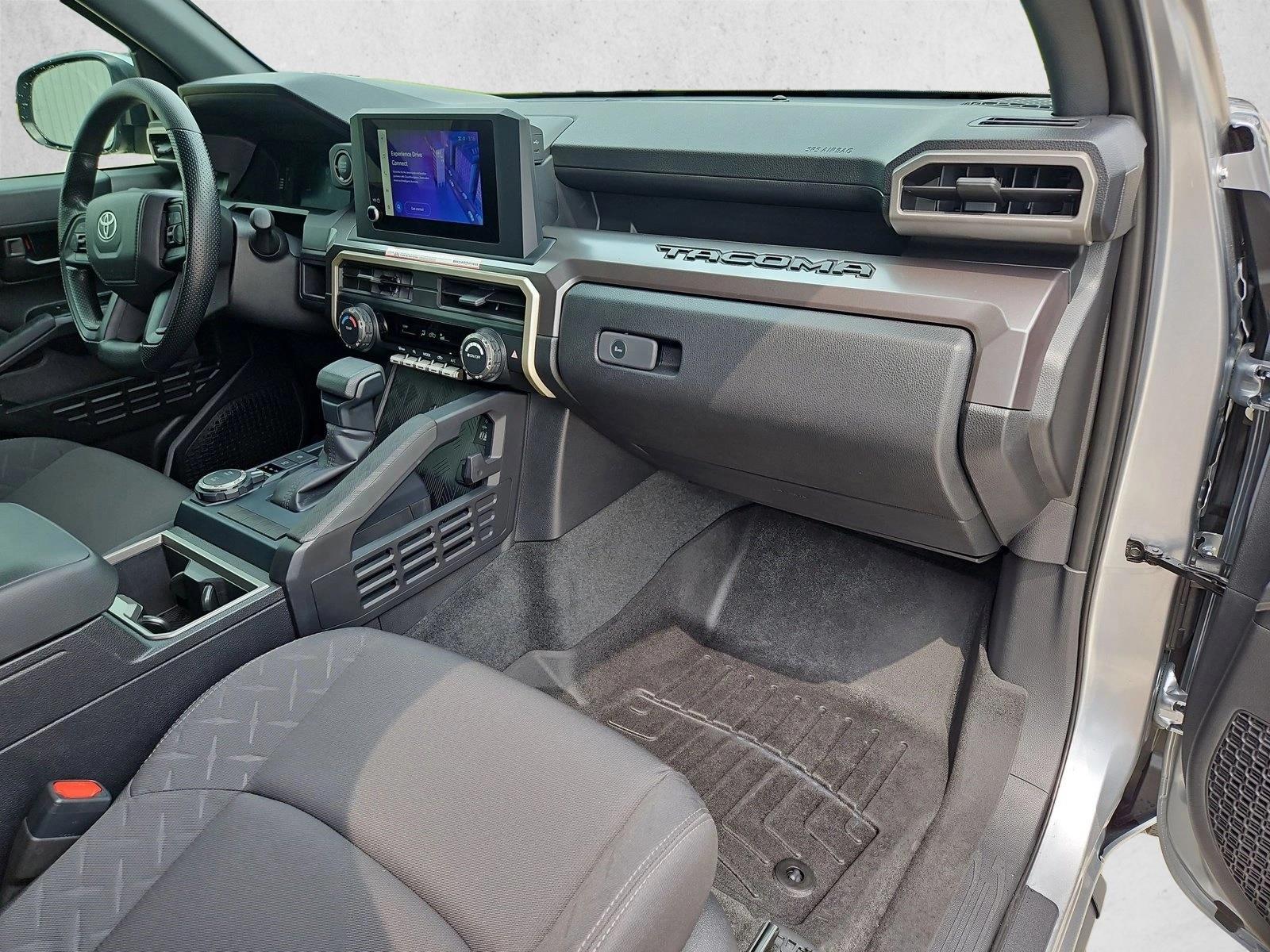 2025 Toyota Tacoma SR5 - Photo 21