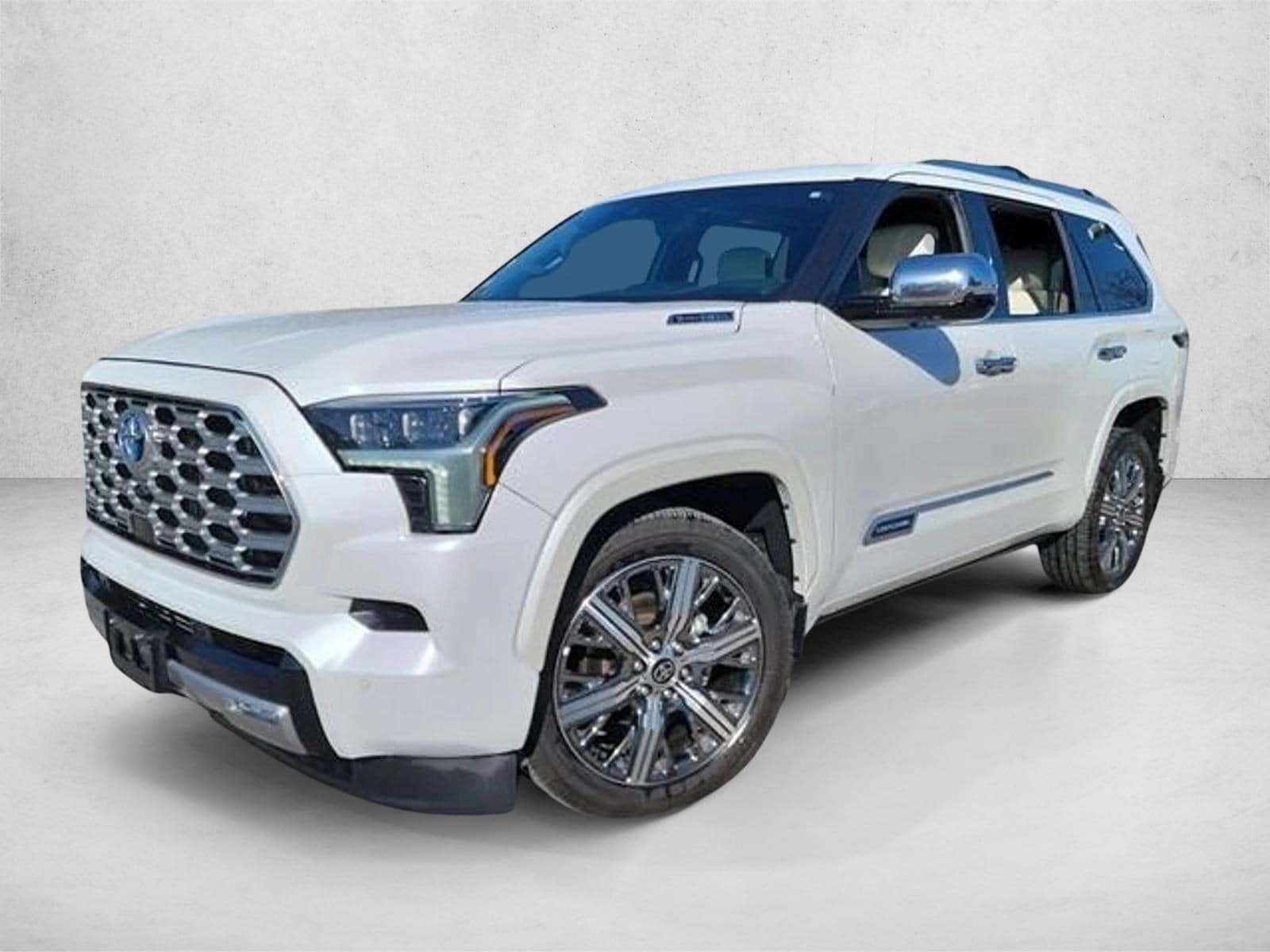 2023 Toyota Sequoia Capstone