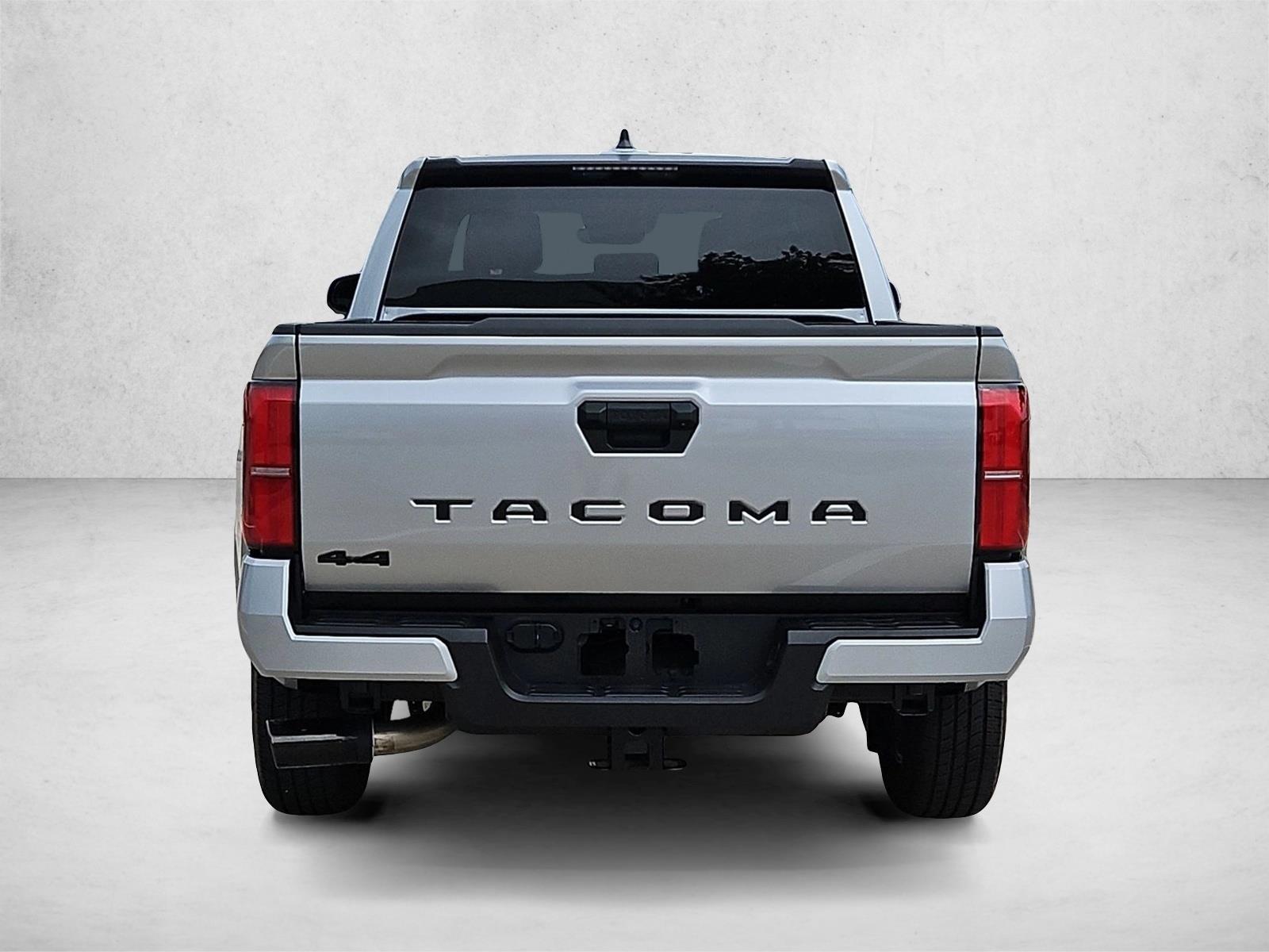 2025 Toyota Tacoma SR5 - Photo 7