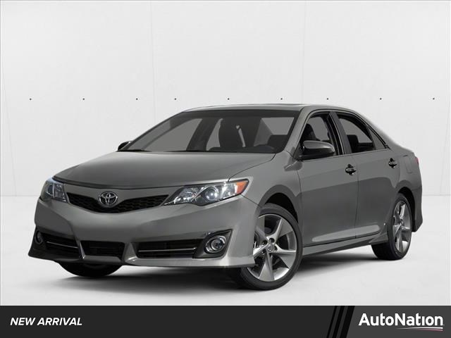 2013 Toyota Camry 2.5 Auto SE's photo