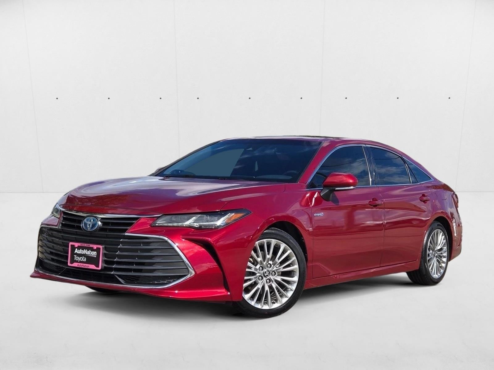2021 Toyota Avalon Limited's photo