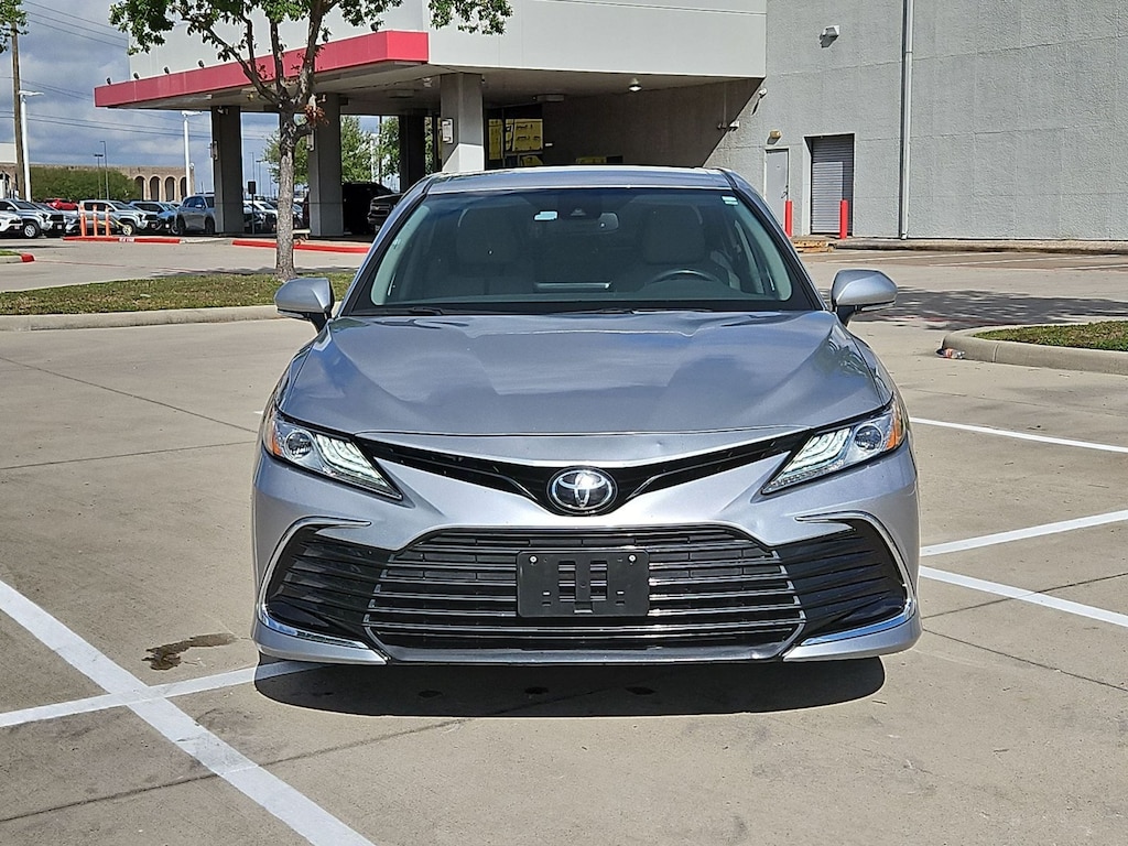Used 2024 Toyota Camry XLE Sedan
