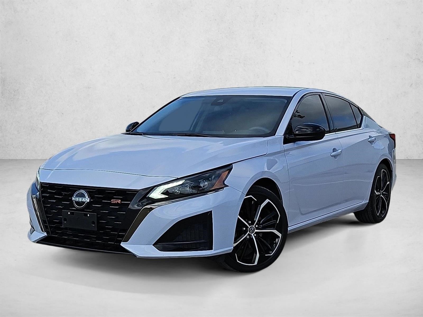 2024 Nissan Altima SR