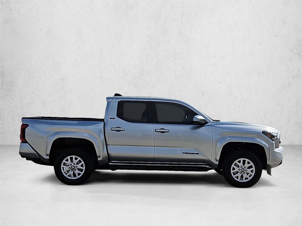 Used 2025 Toyota Tacoma SR5 Truck Double Cab