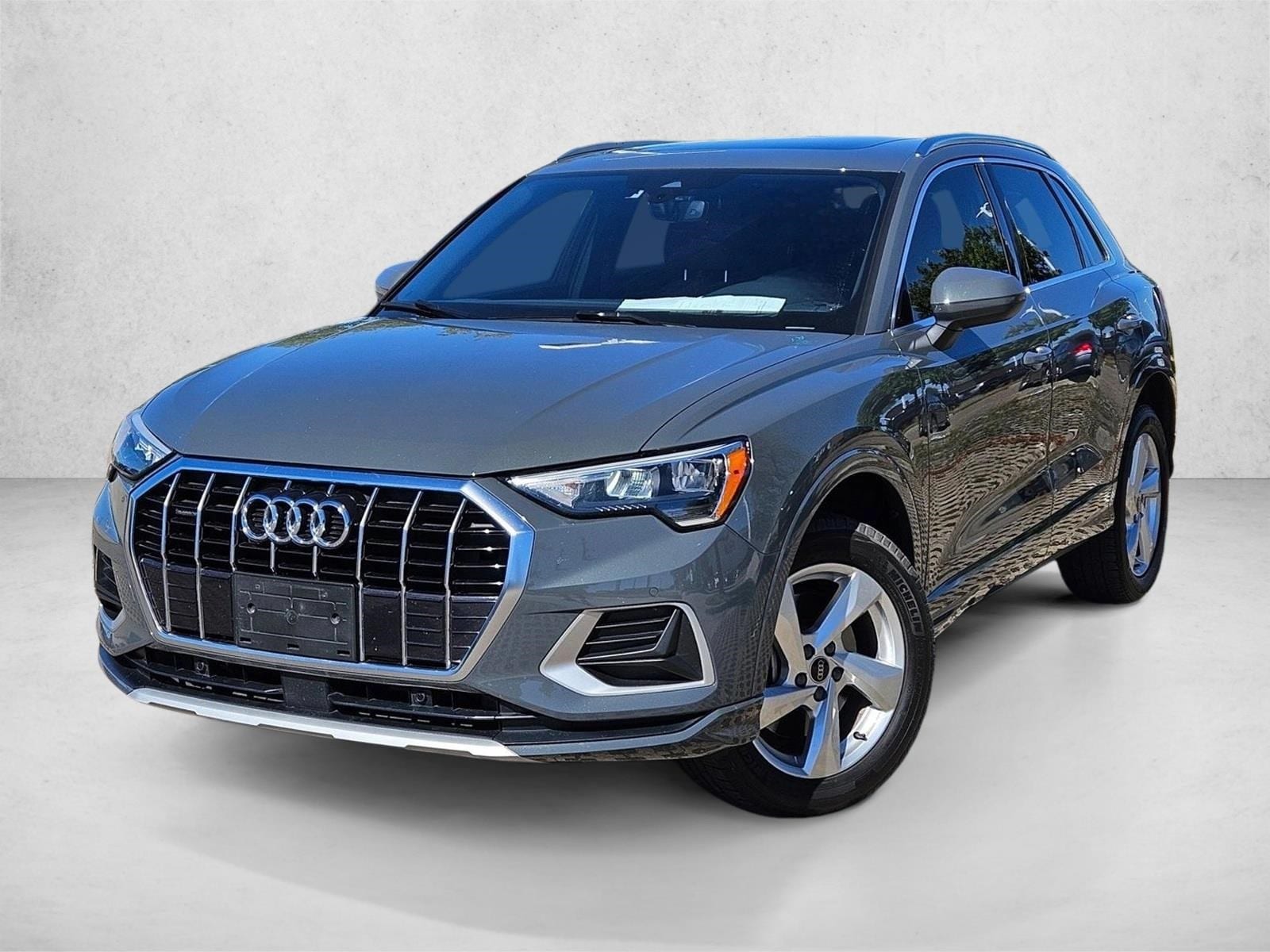 2022 Audi Q3 Premium
