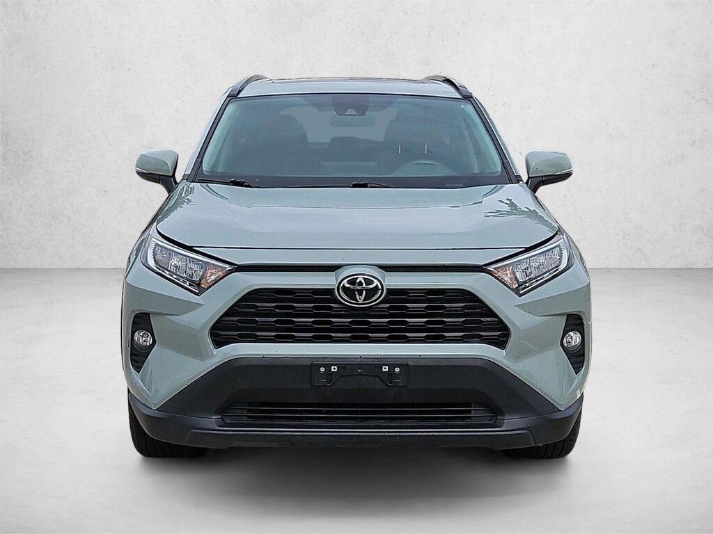 Used 2021 Toyota RAV4 XLE SUV
