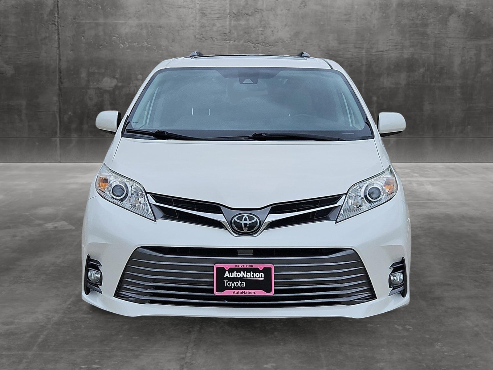 Used 2020 Toyota Sienna XLE with VIN 5TDYZ3DC3LS021859 for sale in Houston, TX