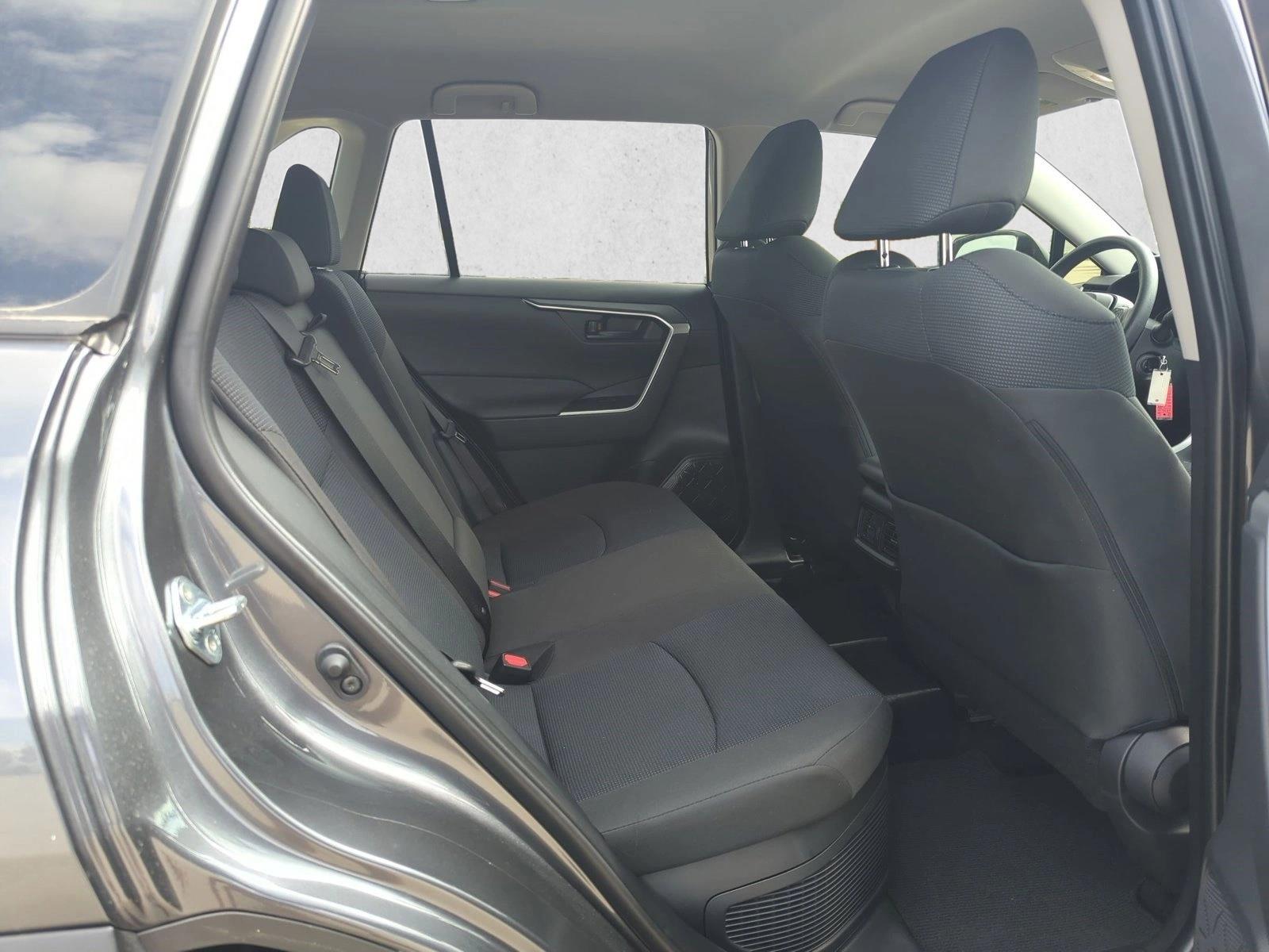 2025 Toyota RAV4 LE - Photo 19