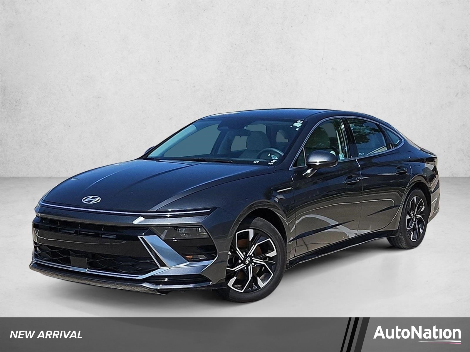 2025 Hyundai Sonata SEL's photo